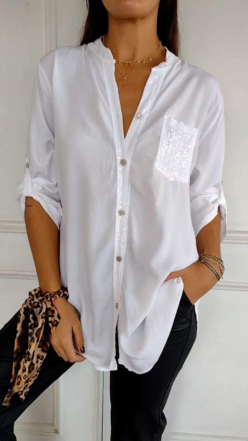 🔥2025 HOT SALE🌸Cotton V-neck Sequin Mid-sleeve Casual Top
